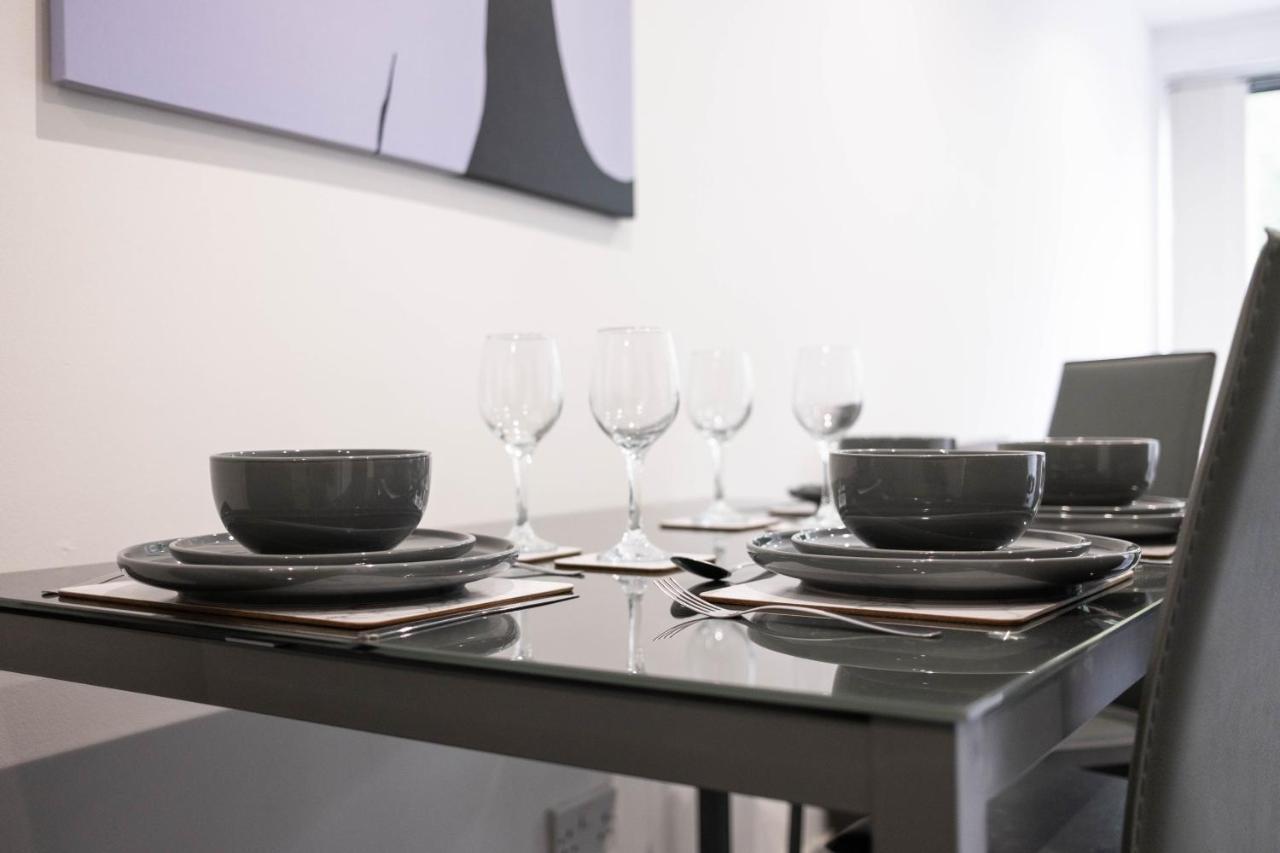غلاسغو Lovely Apartment 5 Minutes From City Centre, West End And Hydro المظهر الخارجي الصورة